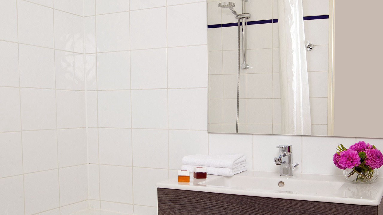 Photo of Bathroom in 7th Arrondissement