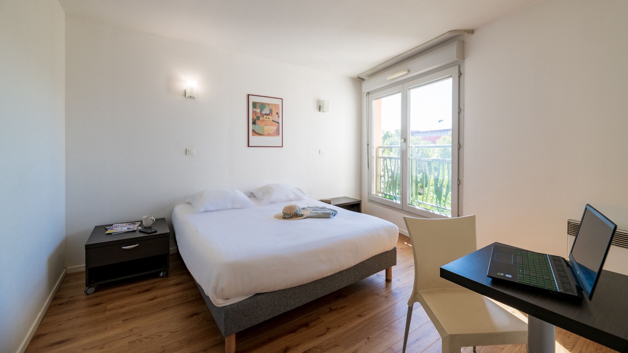 Photo of Bedroom in Valence