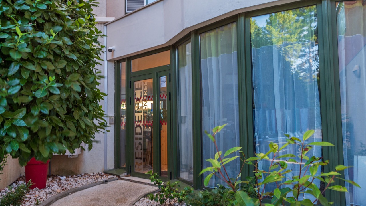 Photo of Outdoor in Valence