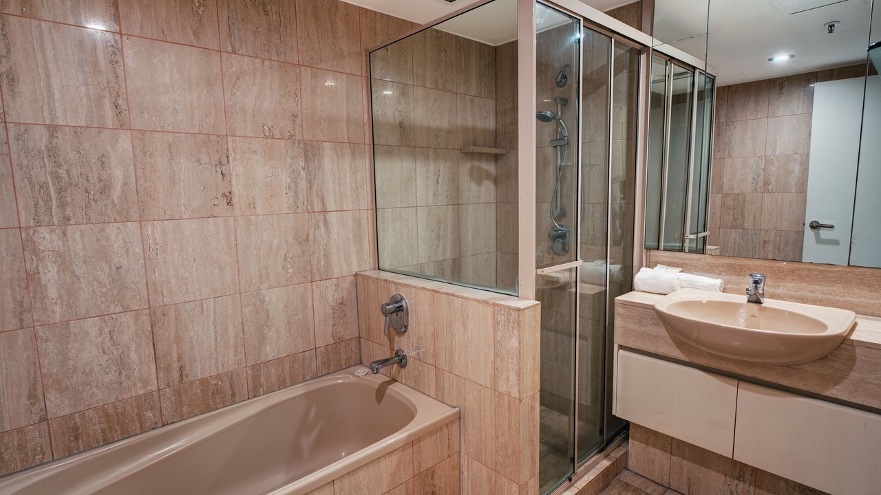 Photo of Bathroom in Main Beach