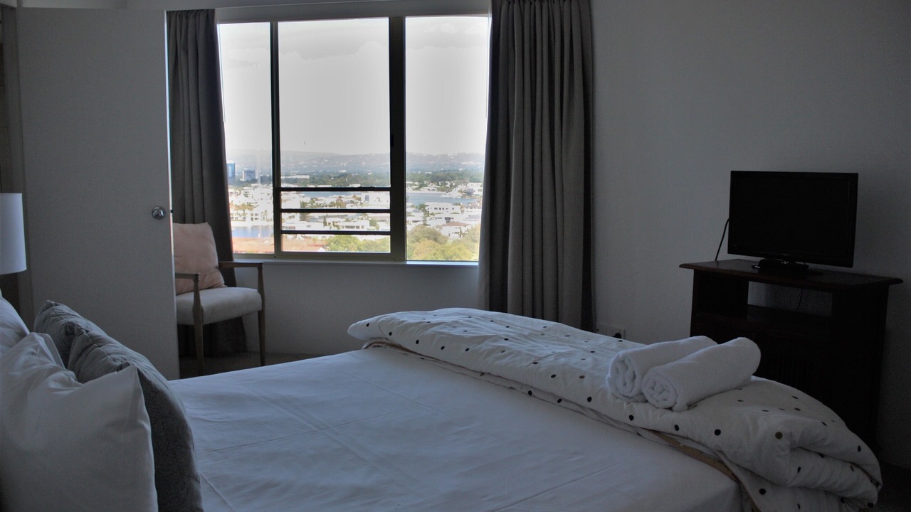 Photo of Bedroom in Main Beach