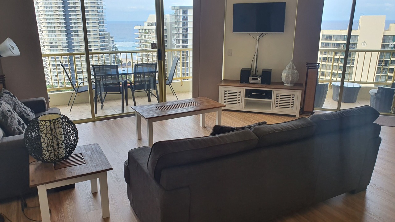Photo of Livingroom in Main Beach