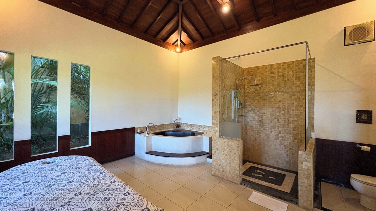 Photo of Bathroom in Bukit