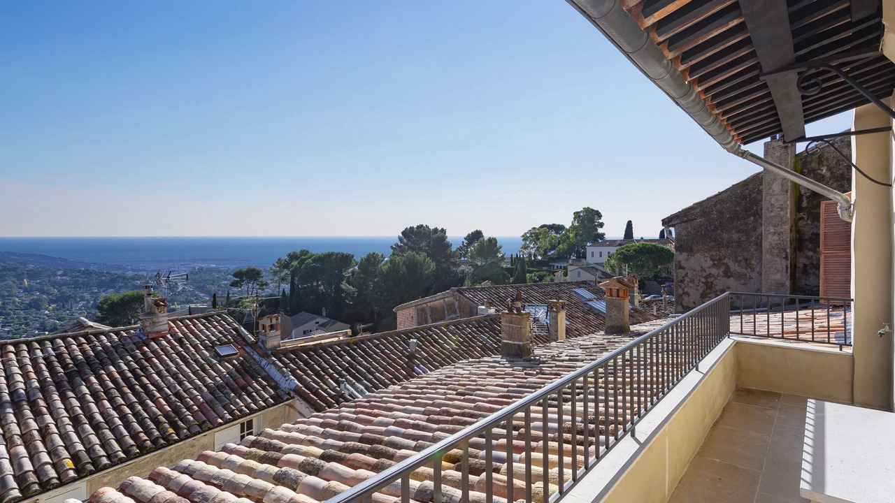 Photo of Outdoor in Mougins Town Centre