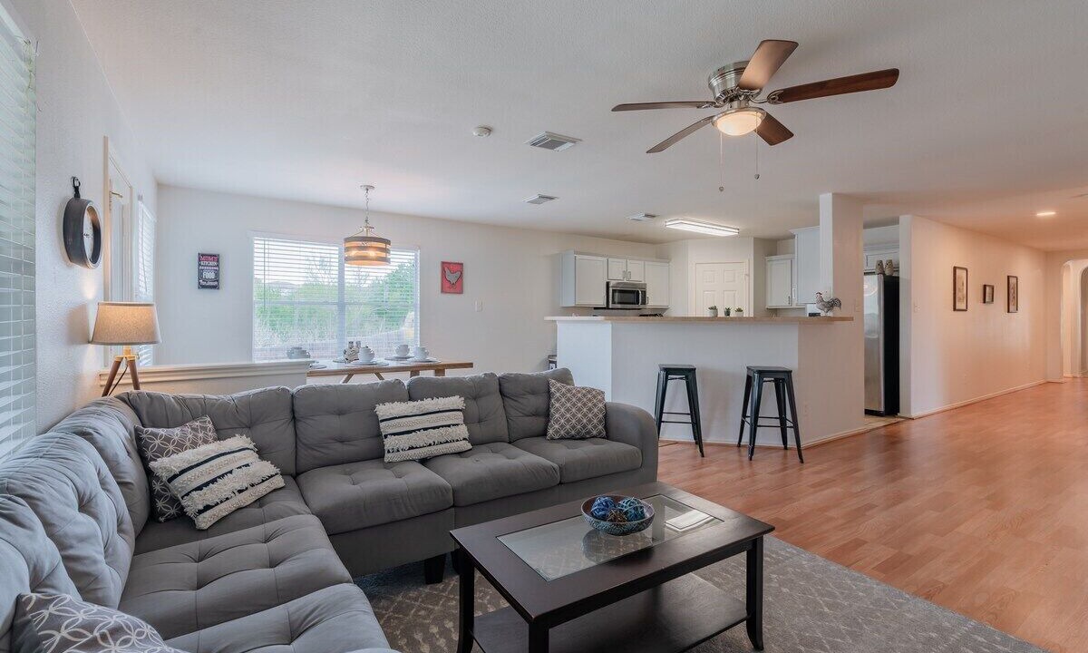 Photo of Livingroom in Solana Ridge