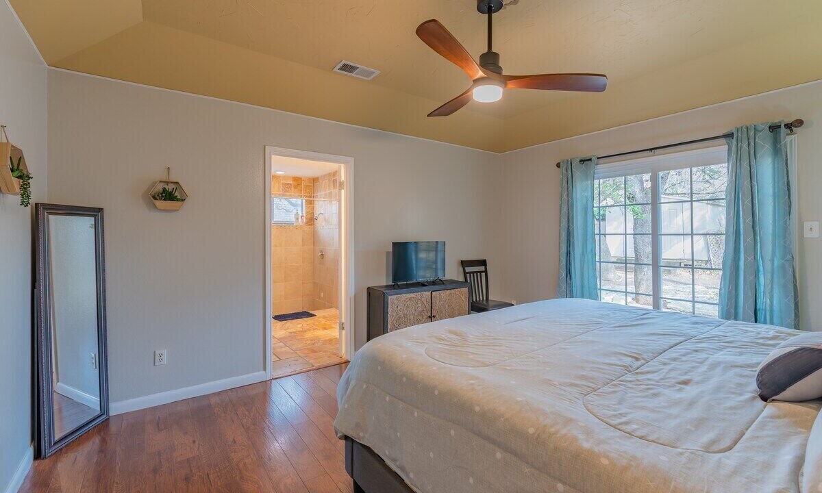 Photo of Bedroom in Hidden Forest