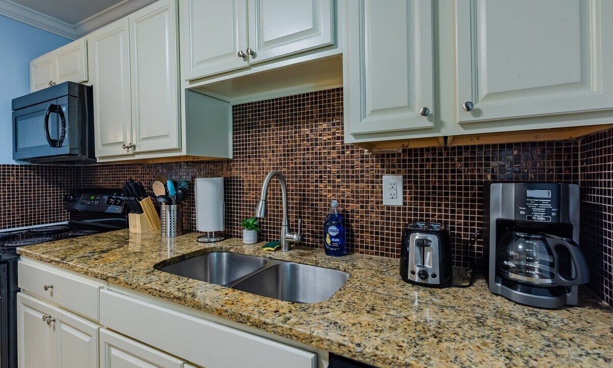 Photo of Kitchen in Mahncke Park