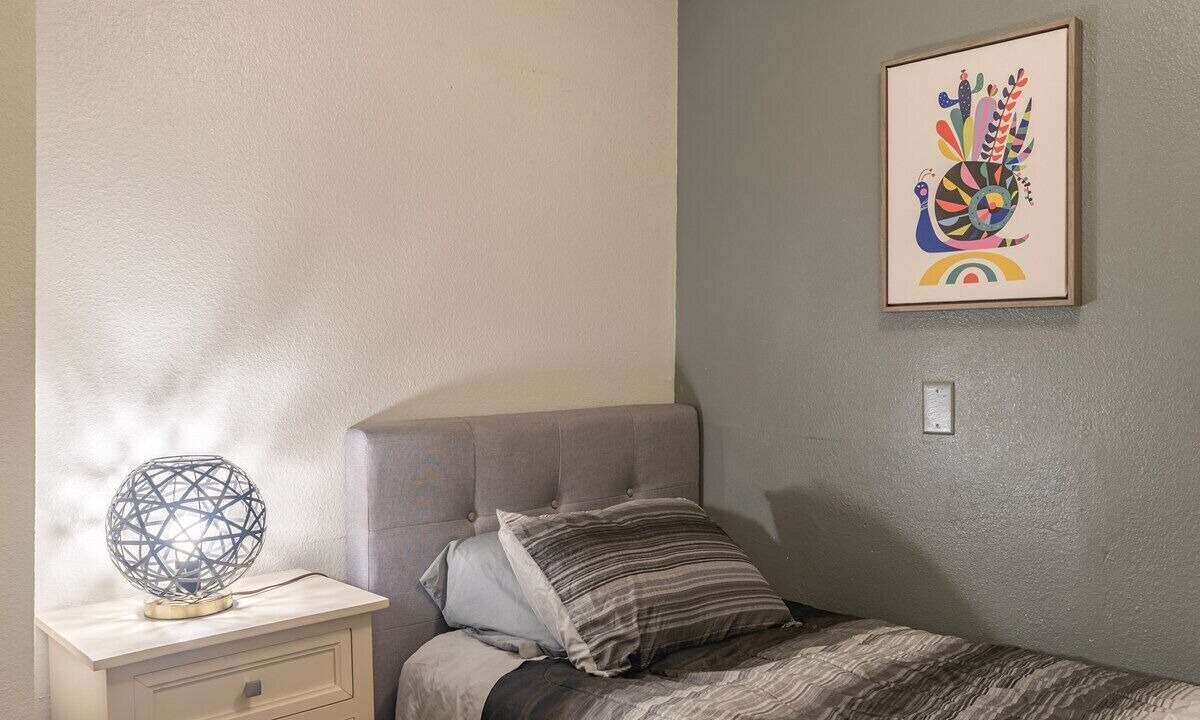 Photo of Bedroom in Mahncke Park