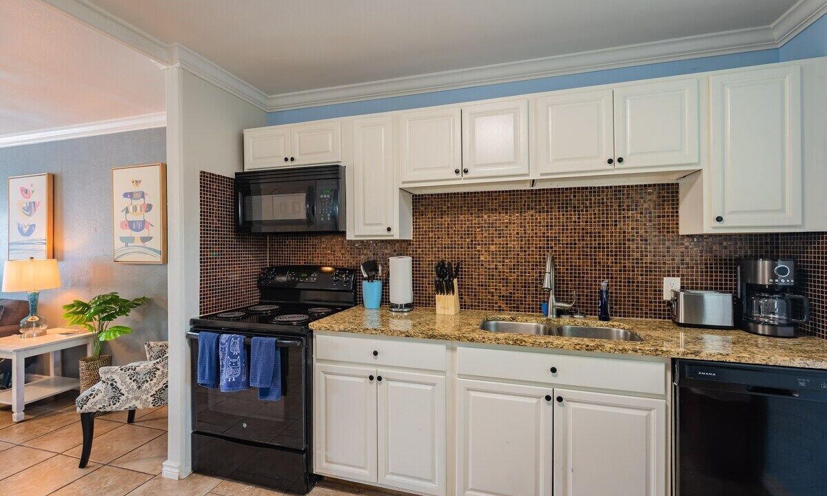 Photo of Kitchen in Mahncke Park