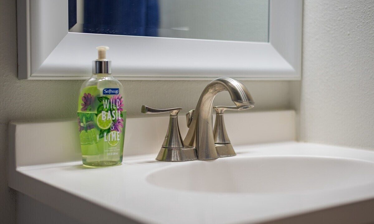 Photo of Bathroom in Mahncke Park