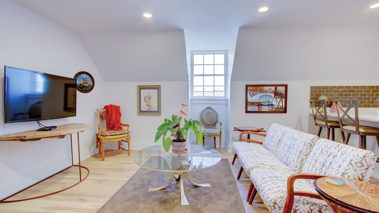 Photo of Livingroom in Charleston Historic District