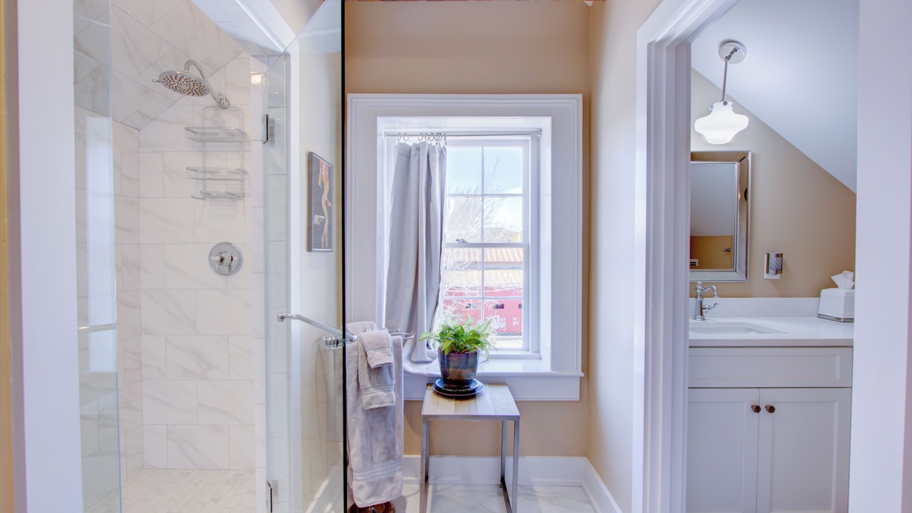 Photo of Bathroom in Charleston Historic District