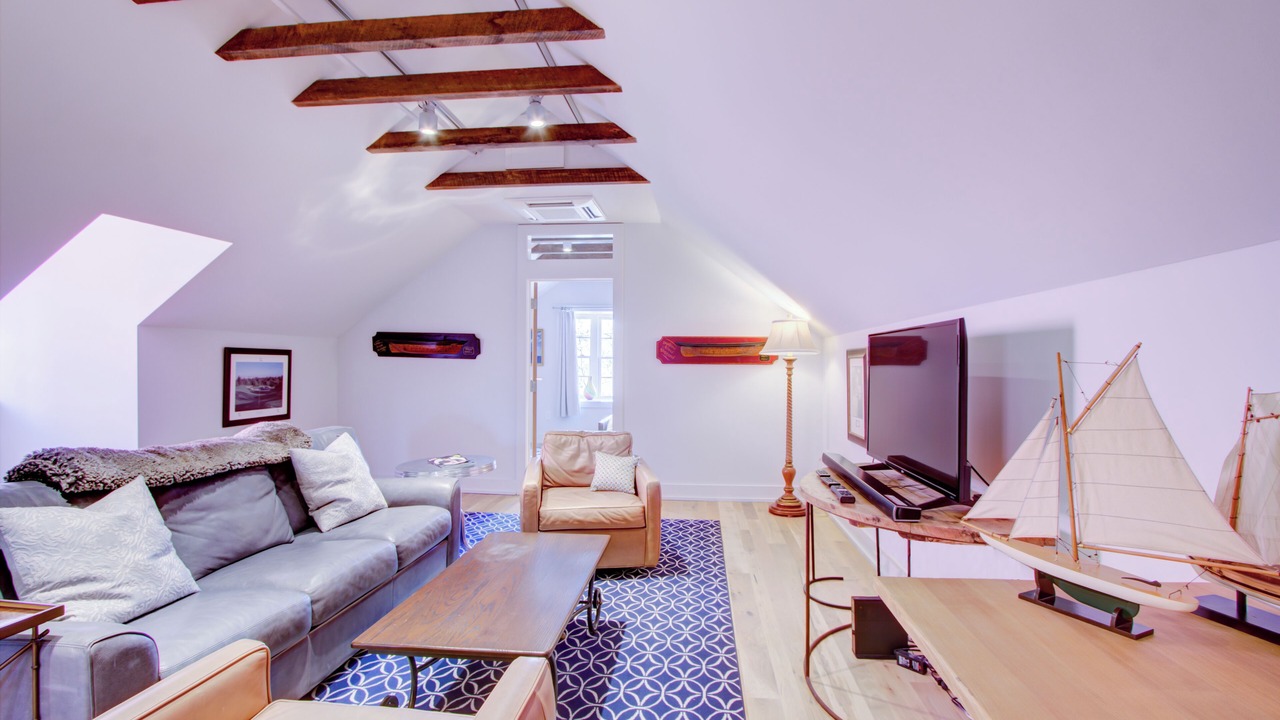 Photo of Livingroom in Charleston Historic District