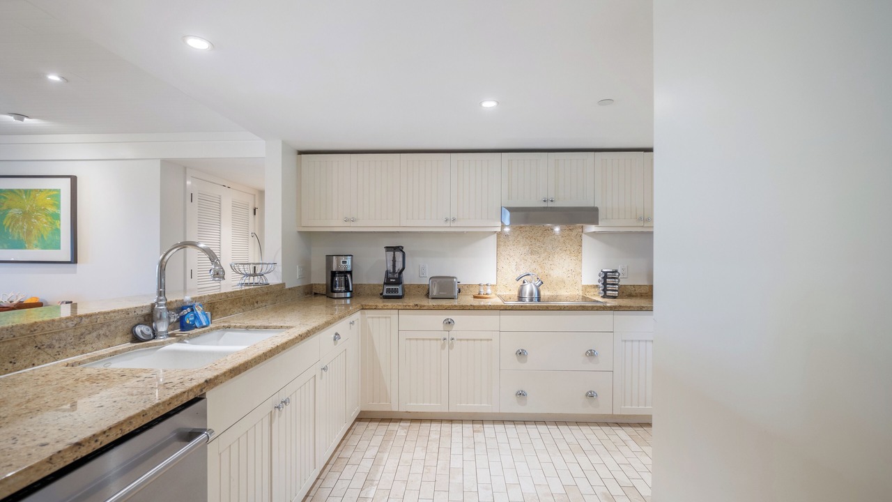 Photo of Kitchen in Kahuku