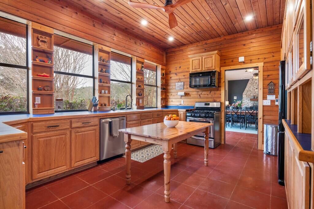 Photo of Kitchen in Wimberley