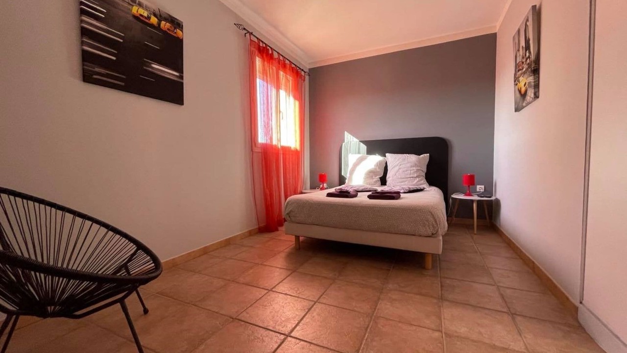 Photo of Others in Roquemaure