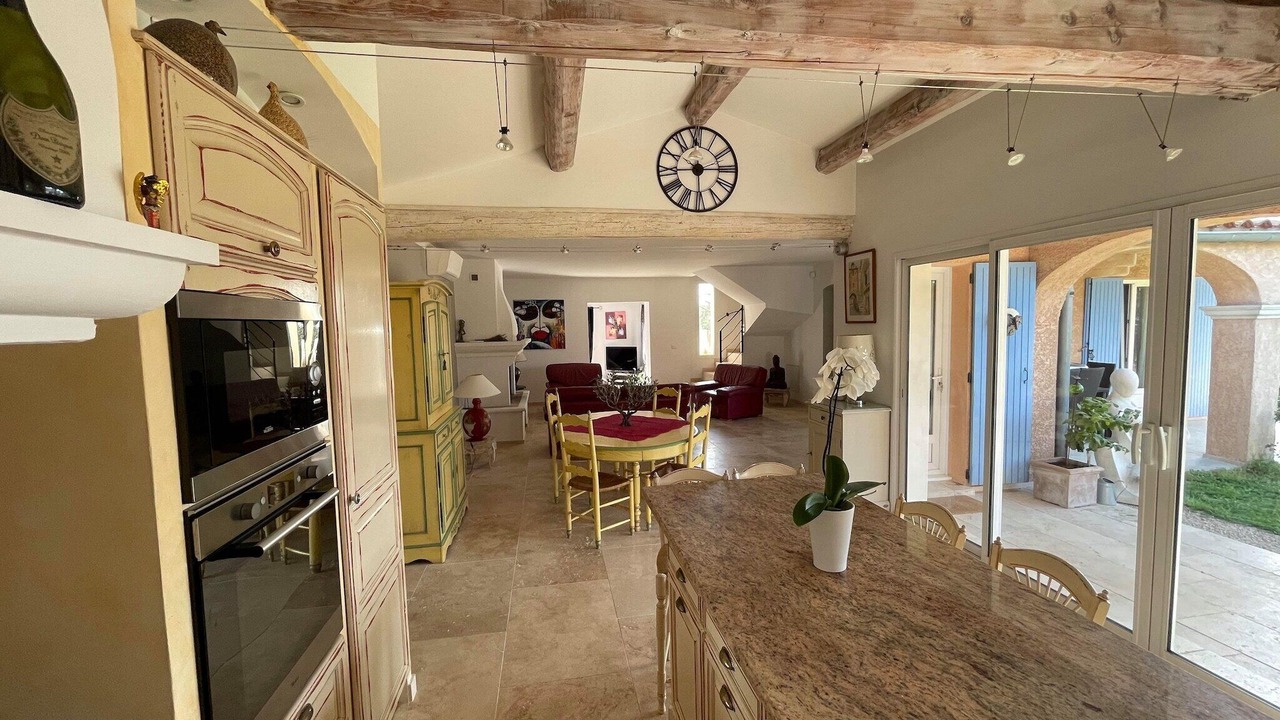 Photo of Livingroom in Roquemaure