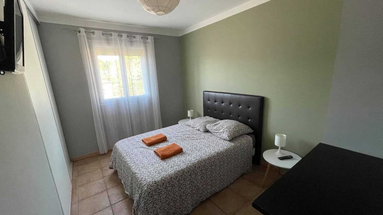 Photo of Others in Roquemaure