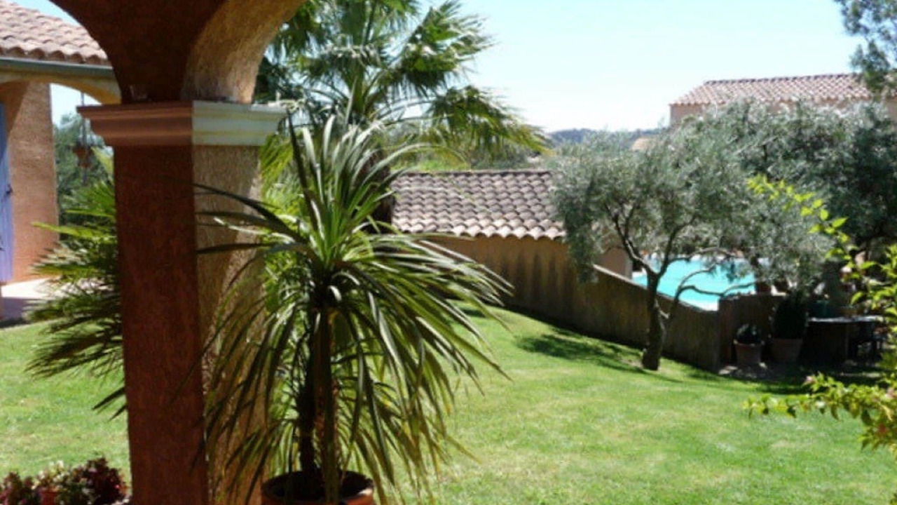 Photo of Outdoor in Roquemaure