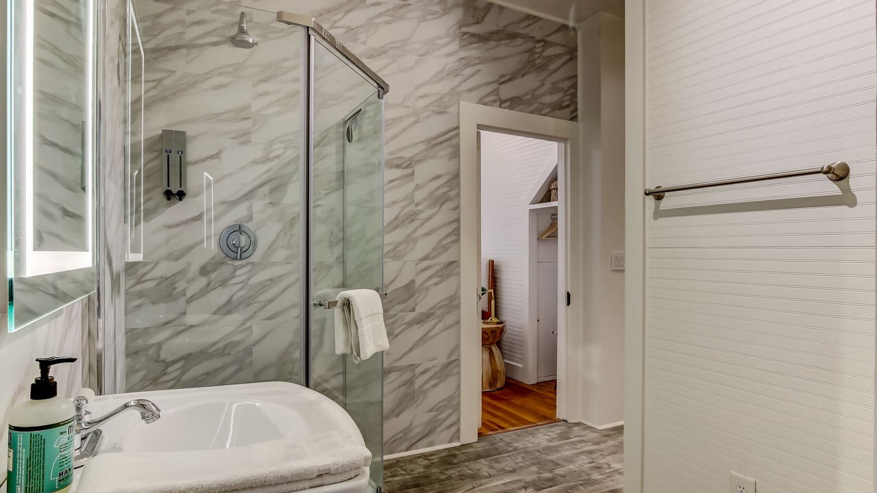 Photo of Bathroom in Saint Simons Island