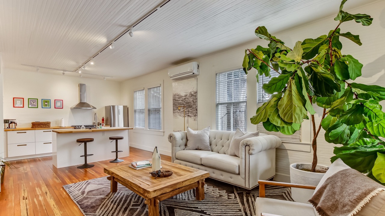 Photo of Livingroom in Saint Simons Island