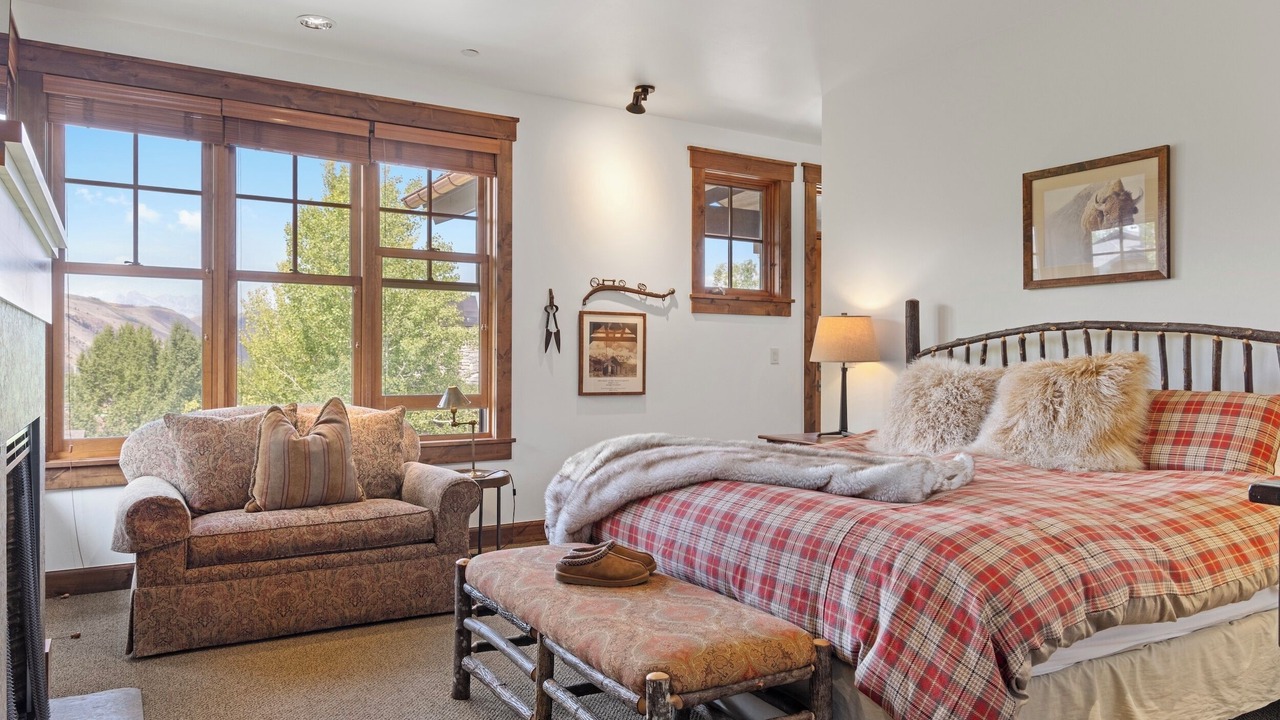 Photo of Others in Jackson