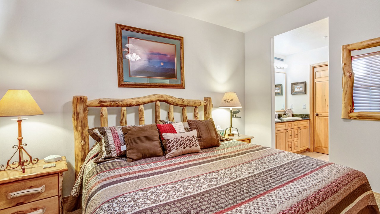 Photo of Bedroom in Warrior's Mark