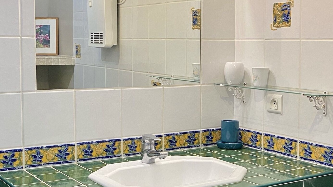 Photo of Bathroom in Prades-le-Lez