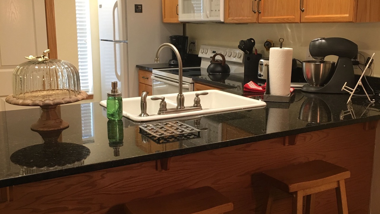 Photo of Others in Hollister