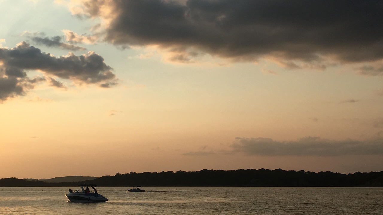 Photo of Others in Hollister