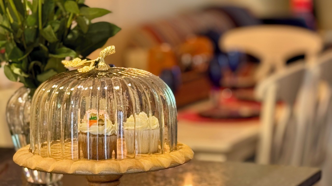 Photo of Others in Hollister