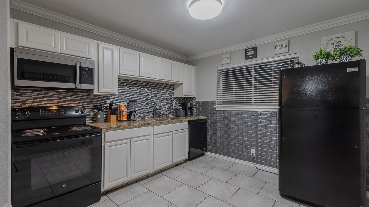 Photo of Kitchen in Mahncke Park
