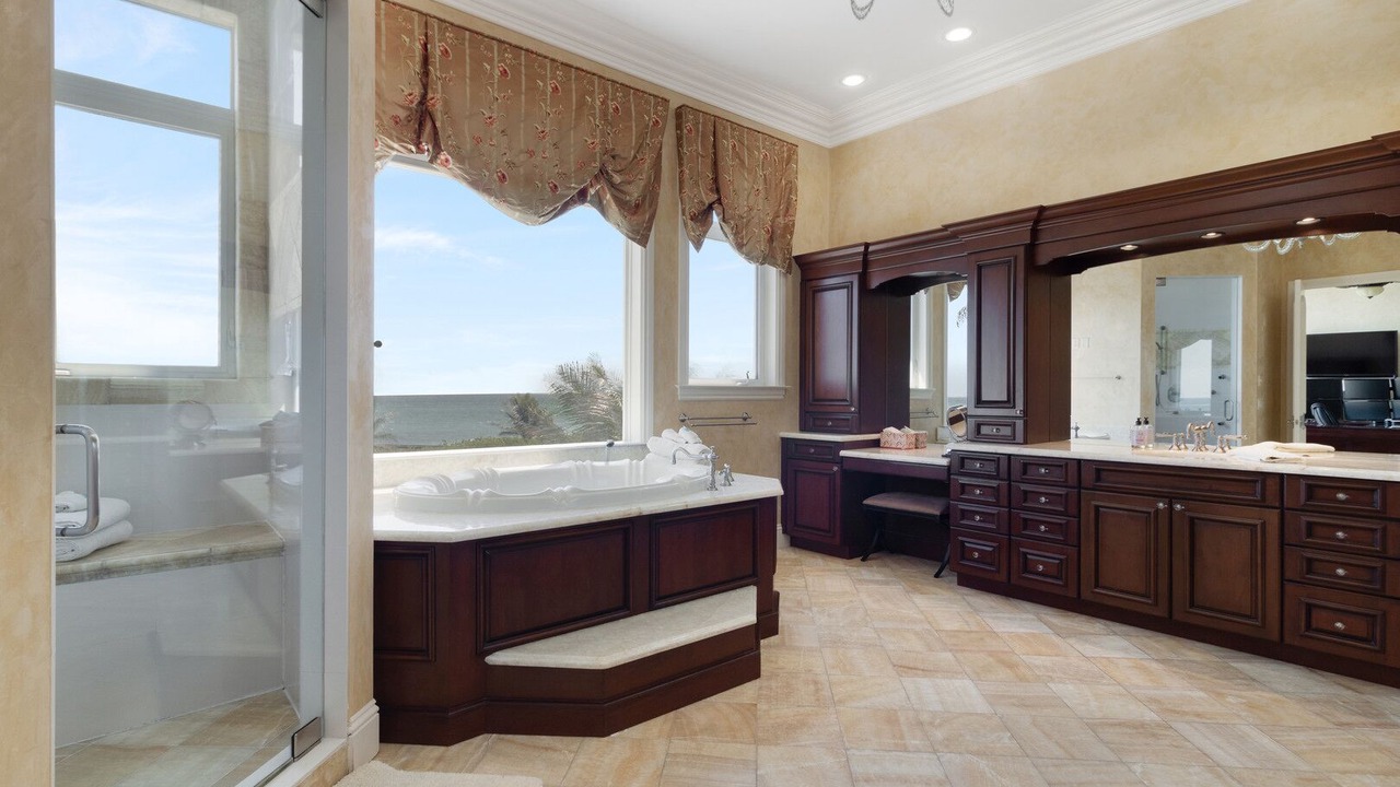 Photo of Bathroom in Pompano Beach