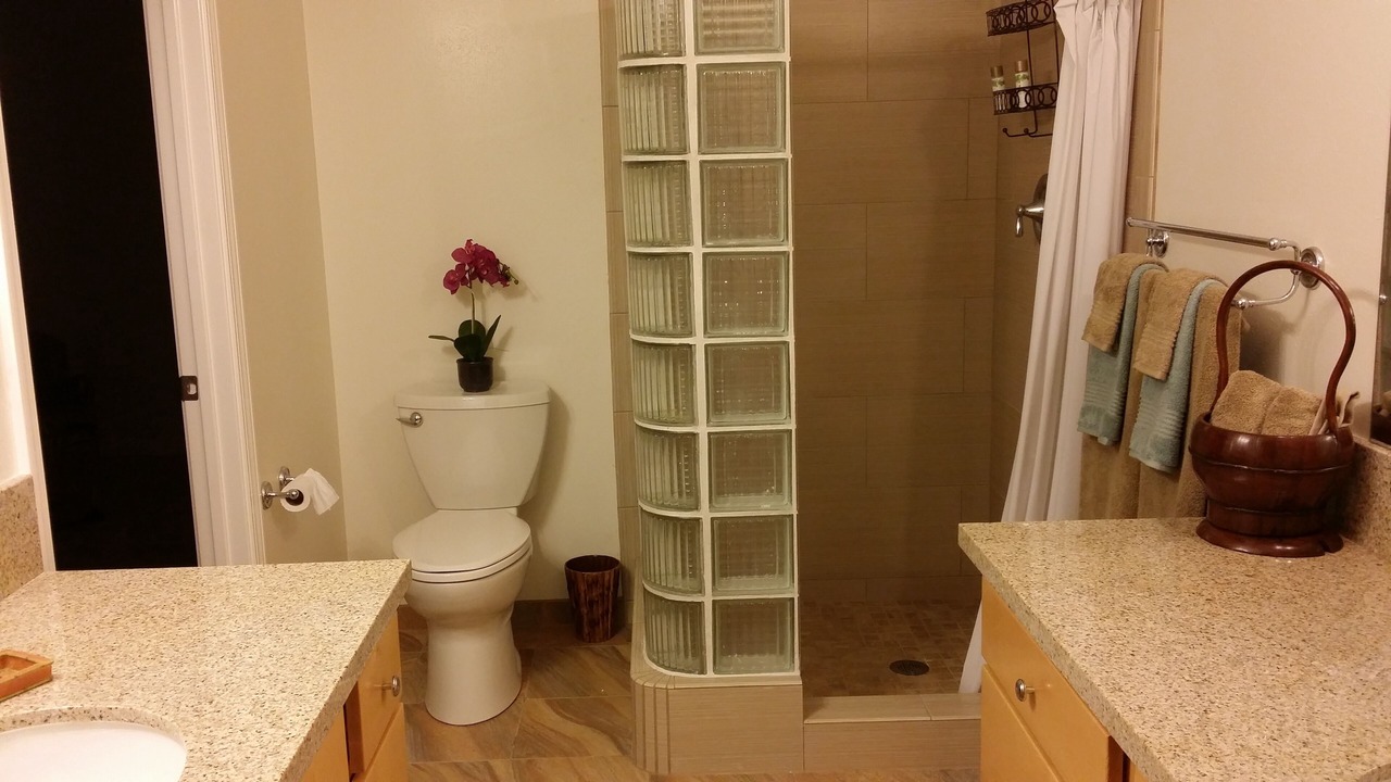 Photo of Bathroom in Kihei