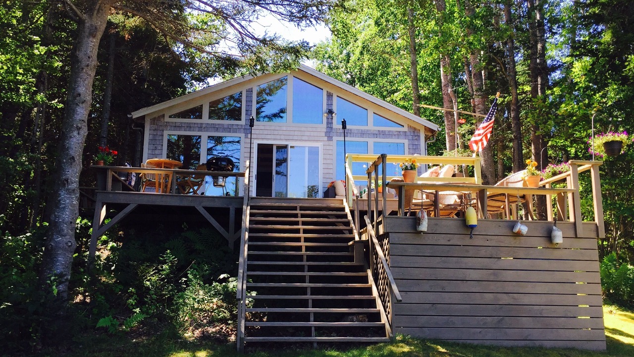 Photo of Others in Hancock