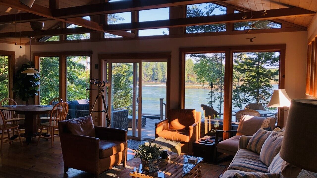 Photo of Livingroom in Hancock