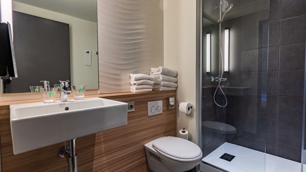 Photo of Bathroom in Gares