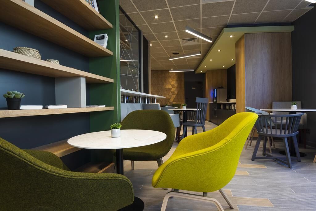 Photo of Others in Gares