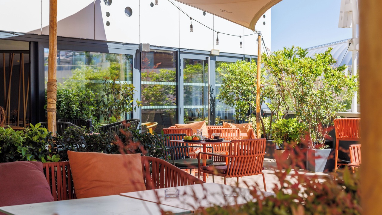 Photo of Outdoor in Gares