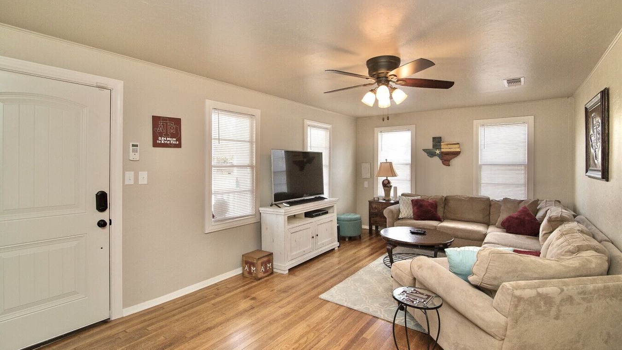 Photo of Bedroom in West Park