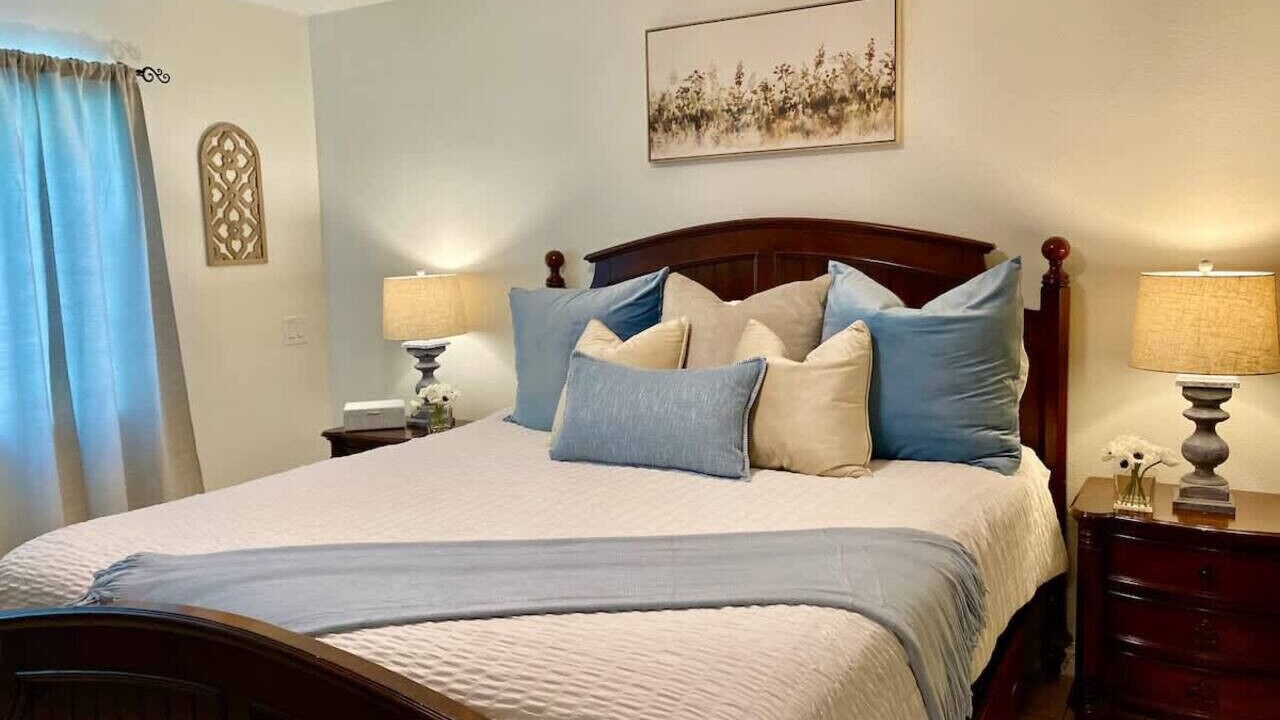 Photo of Bedroom in Hermosa Village