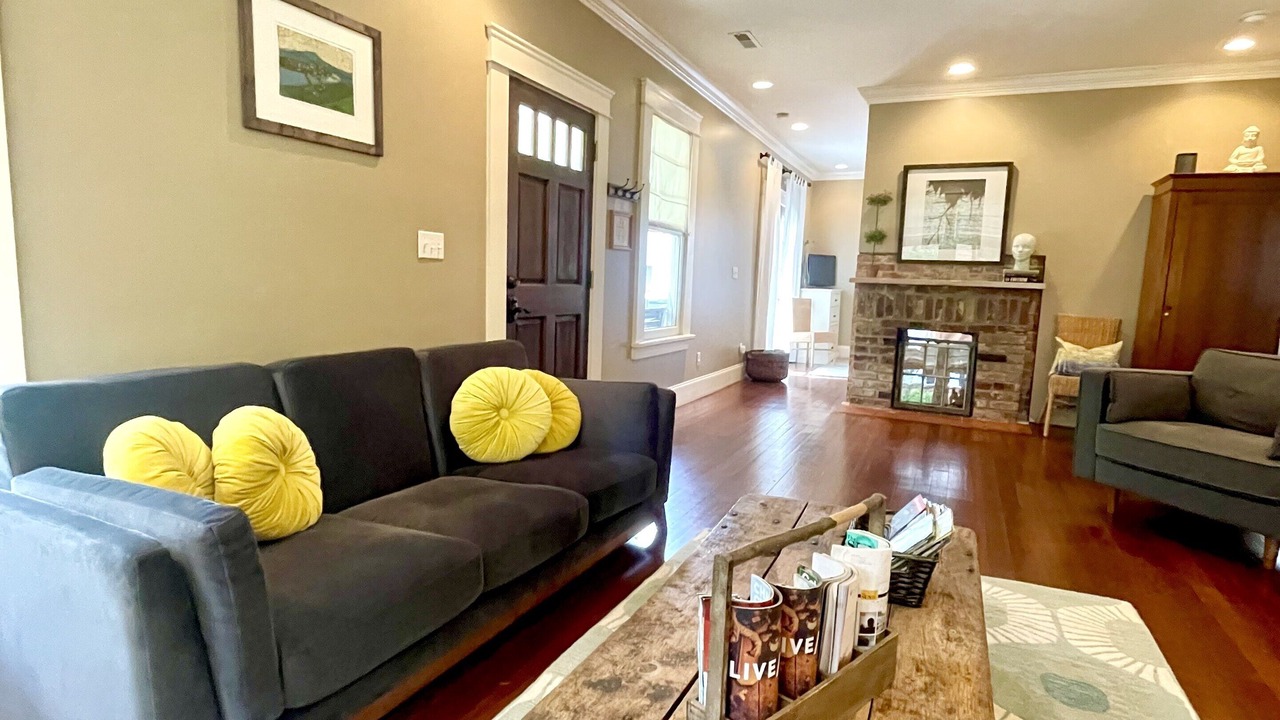 Photo of Livingroom in North Chattanooga