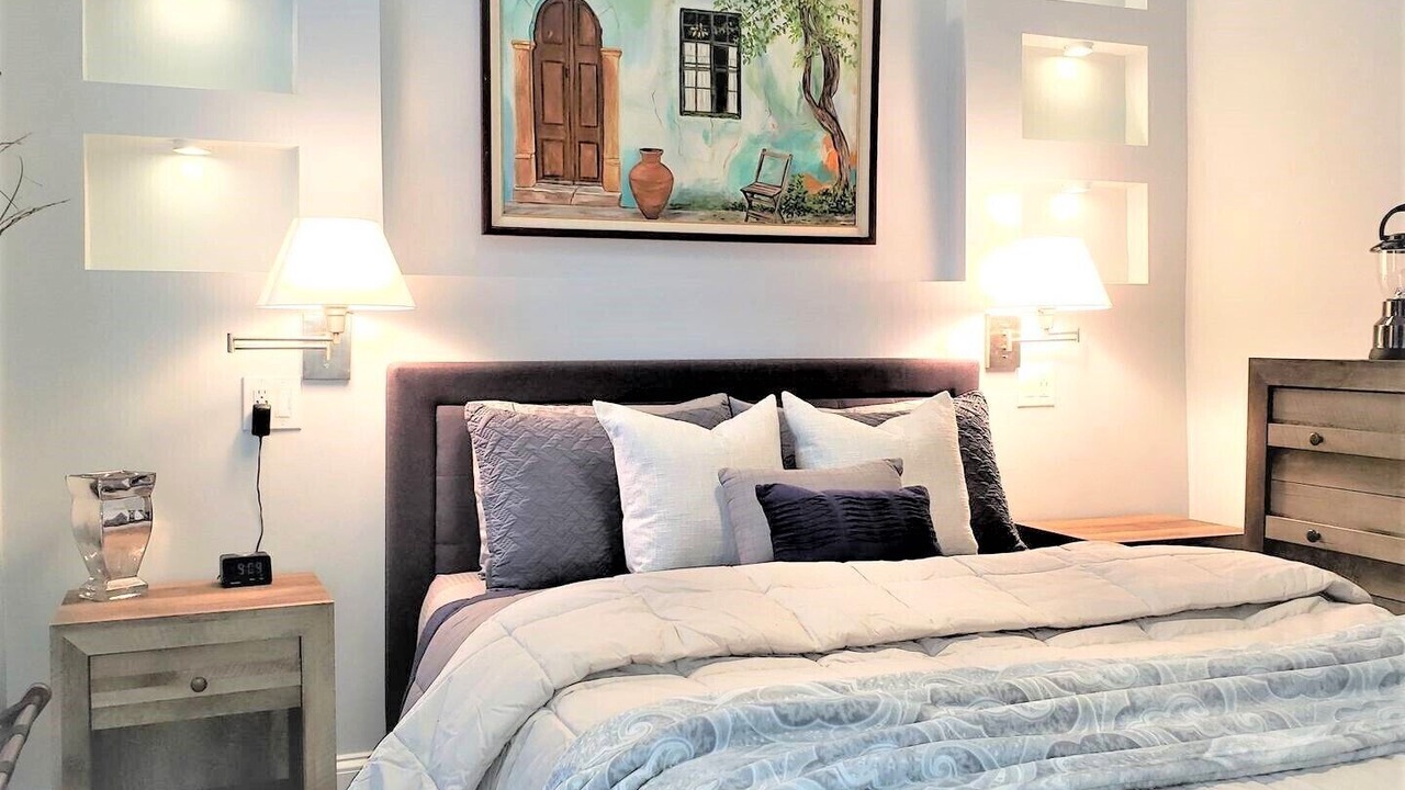 Photo of Others in Shawmut