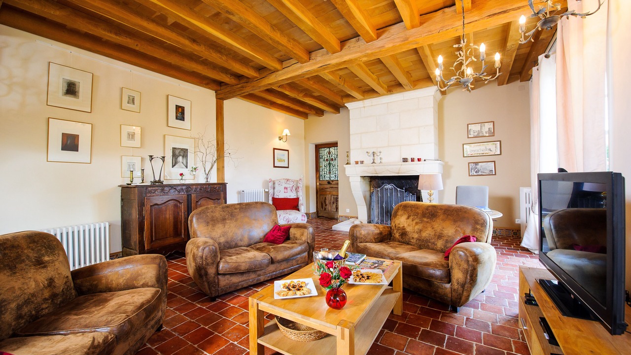 Photo of Livingroom in Coucy-le-Chateau-Auffrique