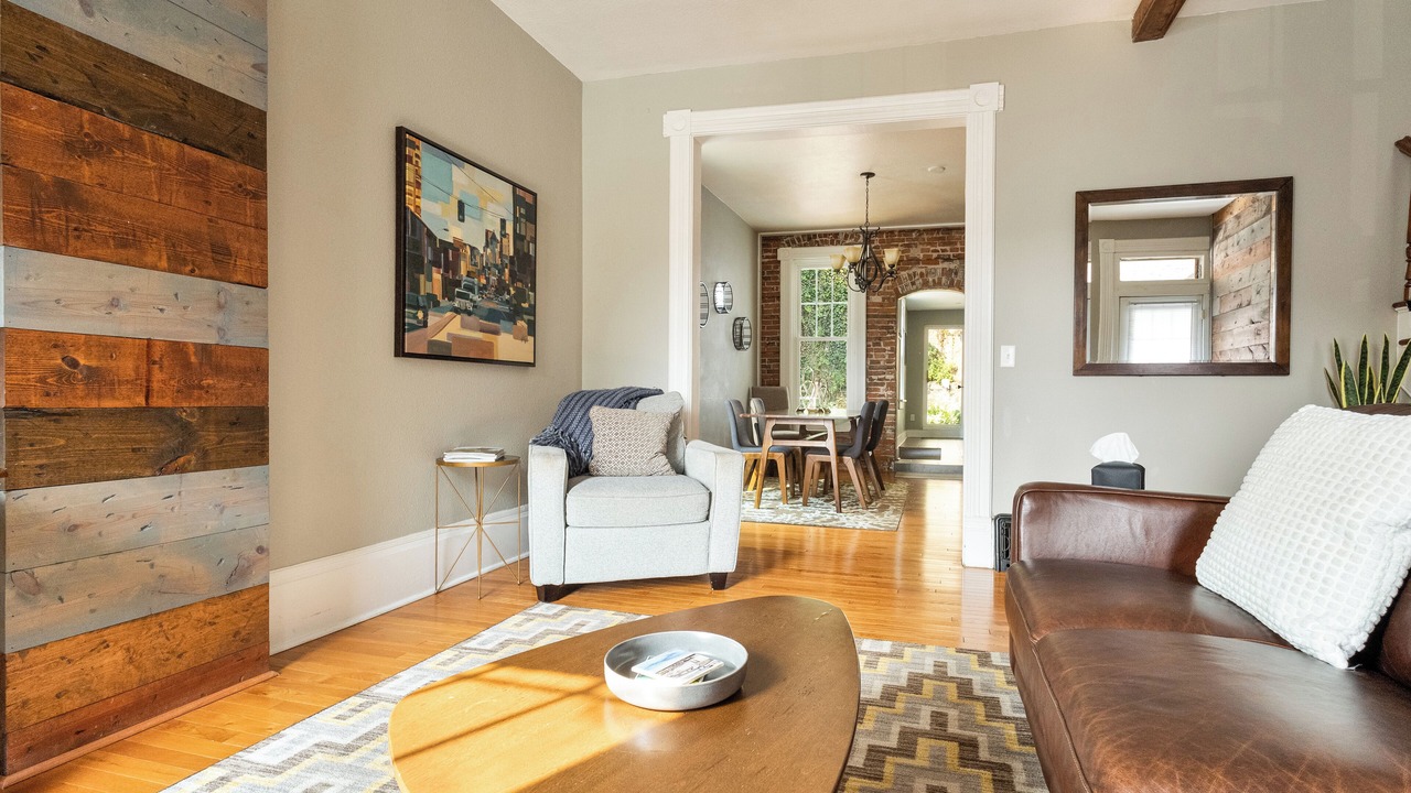 Photo of Livingroom in Dubuque