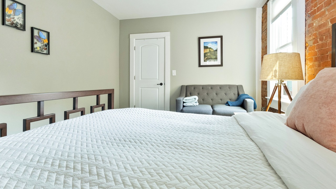 Photo of Bedroom in Dubuque