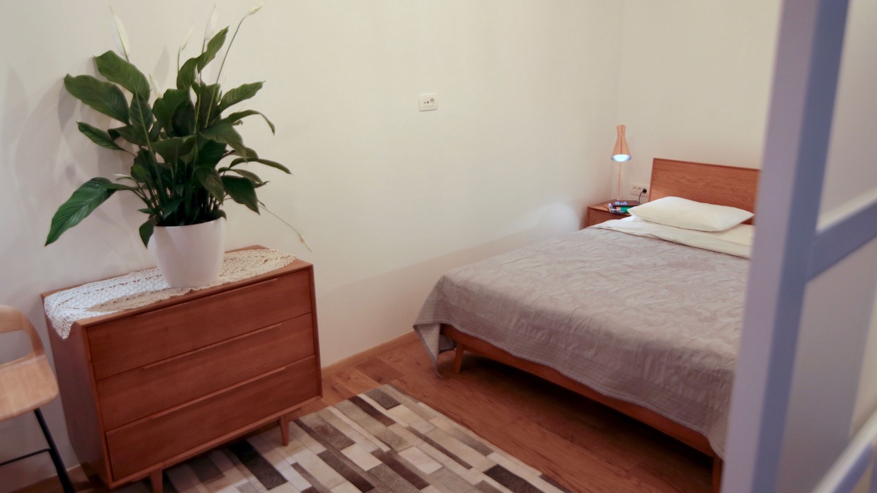Photo of Bedroom in Pile