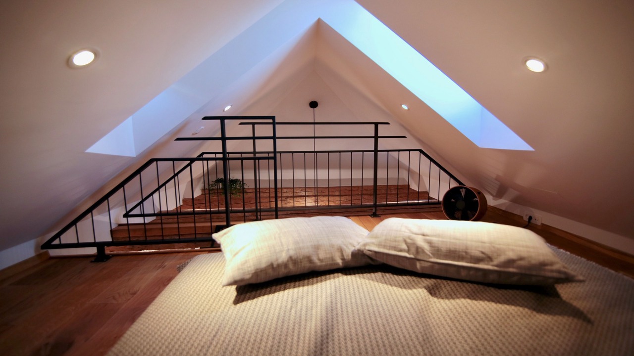 Photo of Bedroom in Pile
