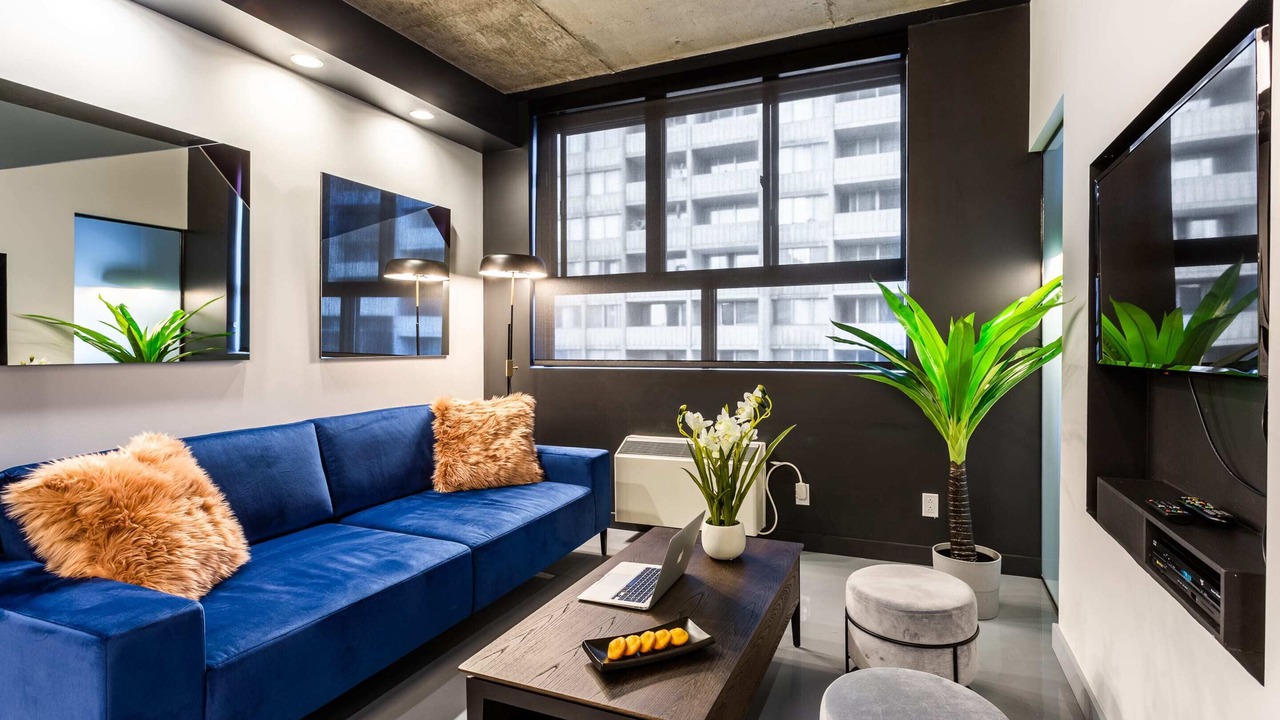 Photo of Livingroom in Shaughnessy Village