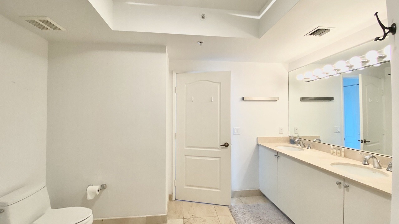 Photo of Bathroom in Sunny Isles Beach